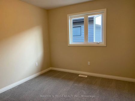 Property For Lease | X9235181 - Photo 2