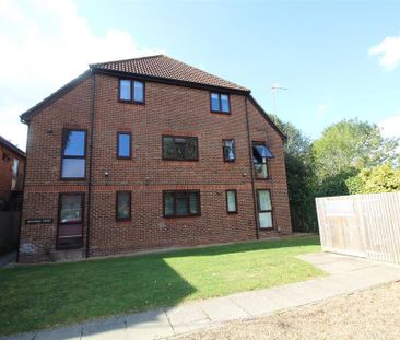 Ground floor flat to rent - Photo 6