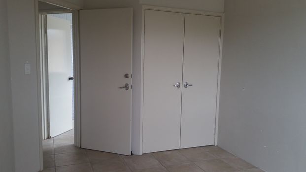 Mirrabooka - Photo 1