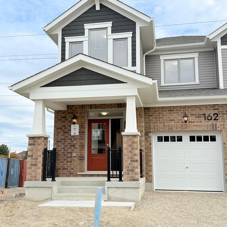 For Lease - 162 Stamson Street, Kitchener, Ontario - Photo 1