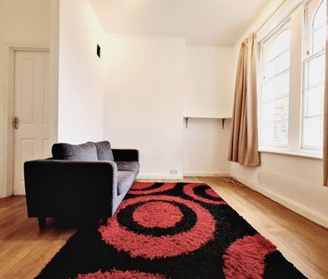 1 Bed Flat, Coldharbour Lane, SE5 - Photo 5