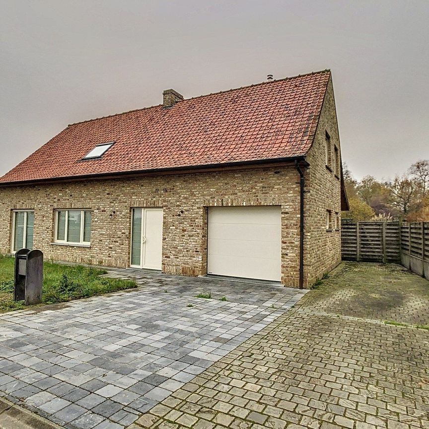 Mooie open bebouwing met tuin, terras, garage en 3 slaapkamers in Zarren - Foto 1