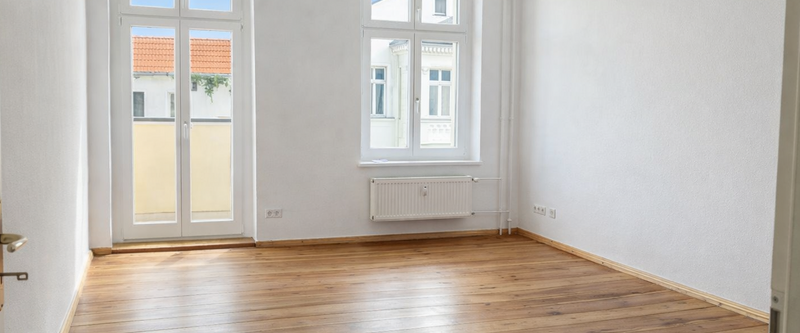 IHR neues Zuhause - Altbau mit Balkon und Dielen! - Photo 1