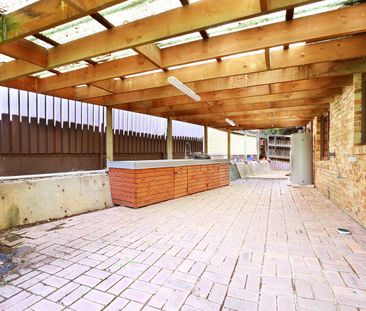 Family home in a sought-after location - Photo 6