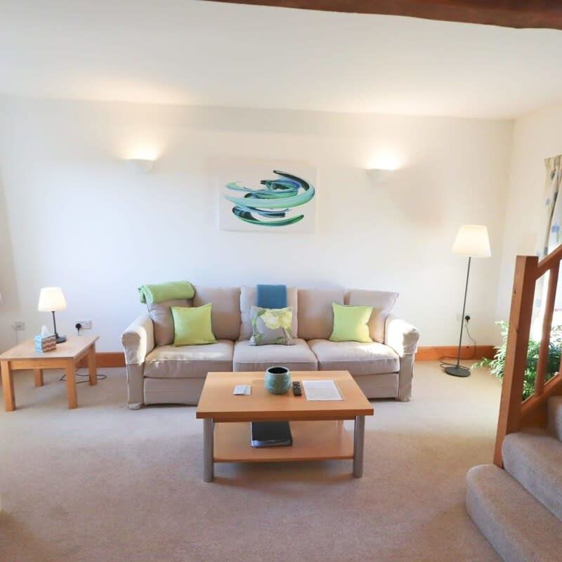 1 Bedroom Home – Medium Let - Photo 1