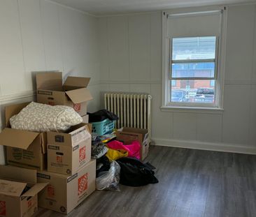 For Lease - 13 Main Street, Newmarket, Ontario - Photo 6