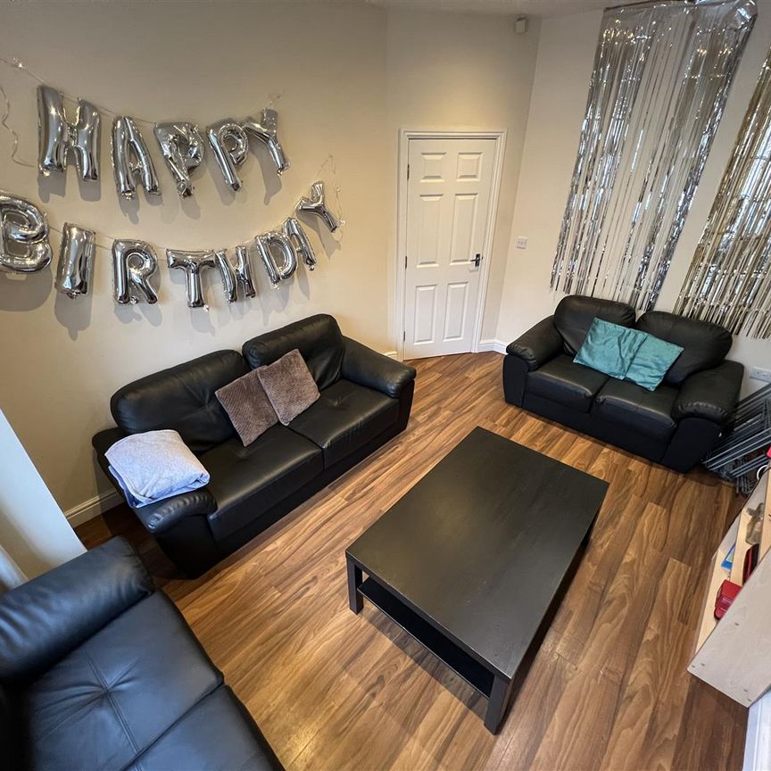 Stanmore Road, Burley, LS4 2RU, Leeds - Photo 1