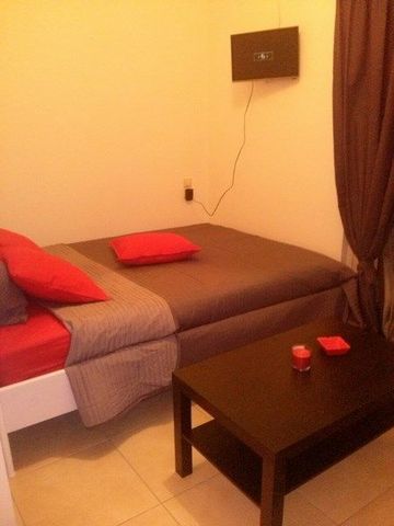 Studio/Γκαρσονιέρα για ενοικίαση Παντοκράτορος - Αρχαίο Ωδείο (Πάτρα) - Photo 3