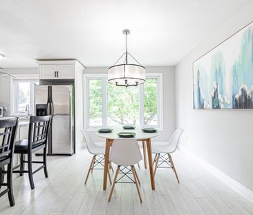 For Lease - 12 Quinlan Court, Hamilton, Ontario - Photo 1