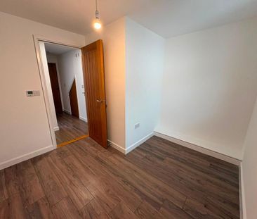 2 bedroom property to rent - Photo 5