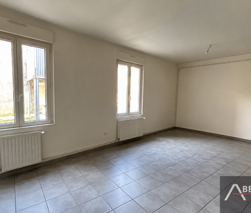 Location Appartement 2 pièces 54m² REMIREMONT 88200 - Photo 1