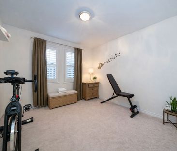 For Lease - 307 Whitlock Avenue, Milton, Ontario - Photo 4