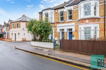 2 bedroom detached house to rent - Photo 2