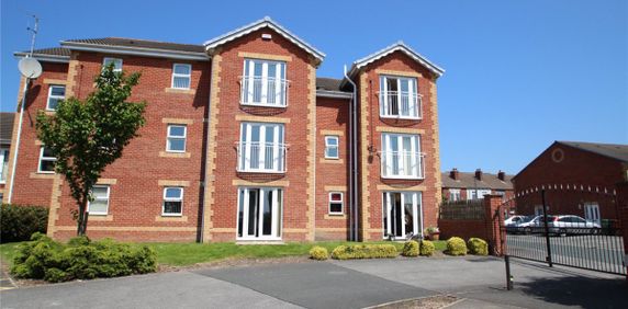 Sandringham Court, Streethouse, West Yorkshire, WF7 - Photo 2