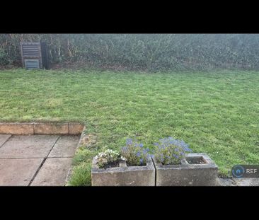 1 bedroom in a house share to rent - Photo 6