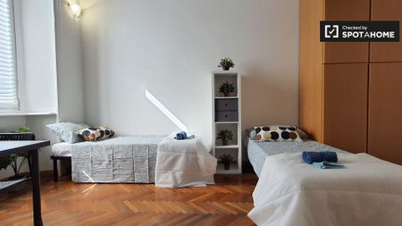 Via Novegno, Milan, Lombardy 20149 - Photo 3