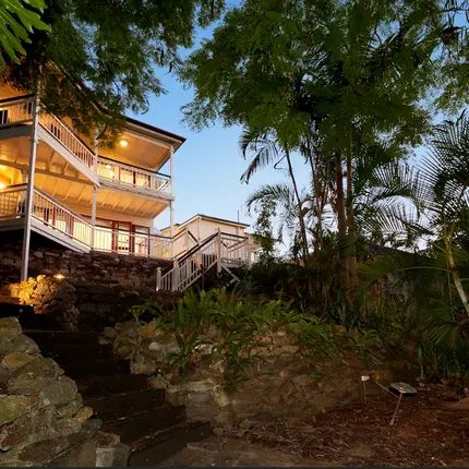 BRIGHT & STYLISH PADDINGTON GEM&mldr; - Photo 2