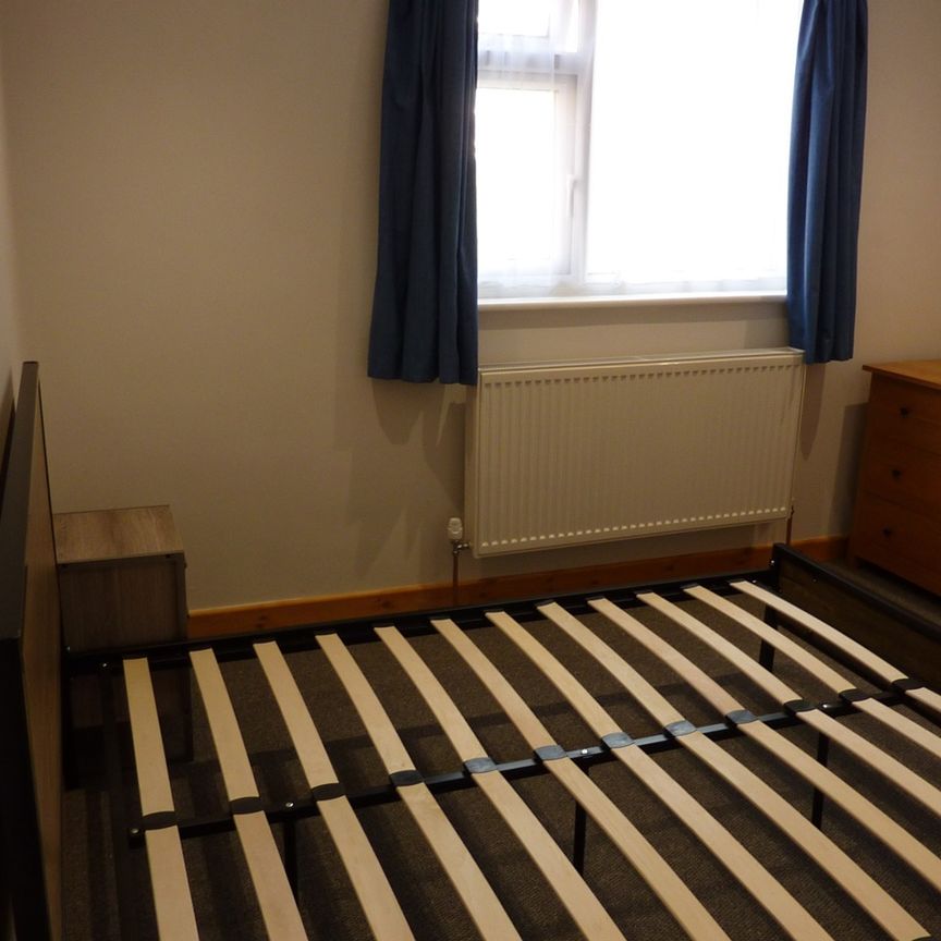 1 Bed Flat, Rushford Court, M19 - Photo 1