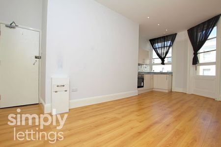 0 Bed property for rent - Photo 4