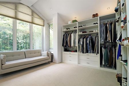 5 bedroom detached house to rent - Photo 3
