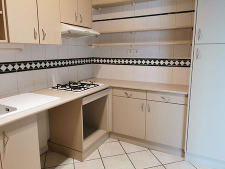 Location Appartement 3 pièces 78m² GRADIGNAN 33170 - Photo 2