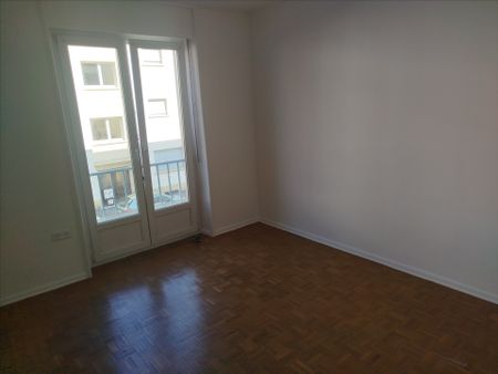 Location Appartement 3 pièces 71m² - Photo 5