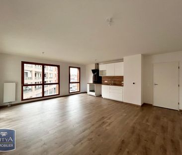 Location Appartement 4 pièces 85m² LILLE 59000 - Photo 1
