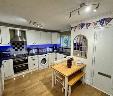 Jubilee Close - Photo 6