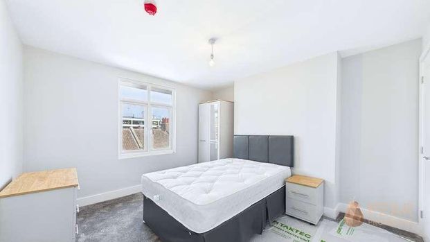 Crescent Road, Worthing, BN11 - Photo 1