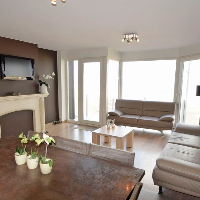 Appartement te huur in Wenduine voor € 1.050 met 3 slaapkamers - Photo 1