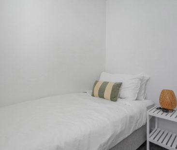 Darlington - Photo 3