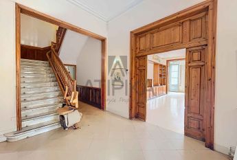 Casa señorial junto a la Clínica Teknon, Barcelona