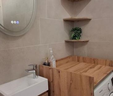 Location Appartement 2 pièces Meublé 33m² STE FOY LES LYON 69110 - Photo 6