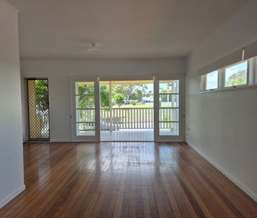 1 Nakina Street, 4215, Southport Qld - Photo 4