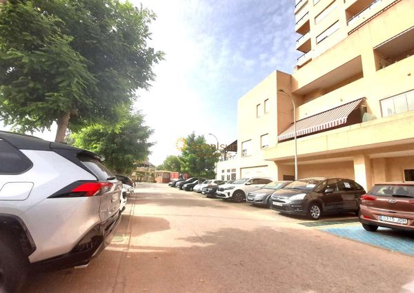 MID-SEASON. FOR RENT VACACIONAL2024 and from 1.10.2024-30.6.2025 Nice apartment with sea views ON 1ST LINE BEACH IN BENALMADENA