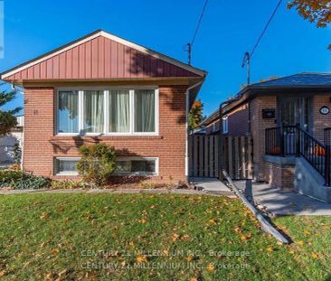 18 MARGRATH PLACE - Photo 3