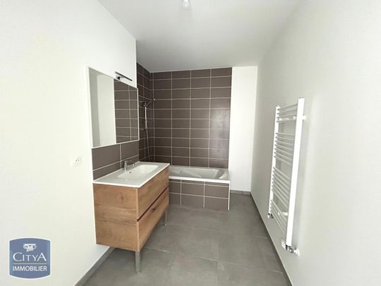 Location Appartement 3 pièces 62m² ST ETIENNE 42000 - Photo 1