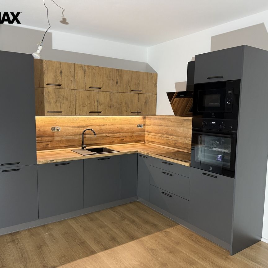 Pronájem bytu 2+kk v osobním vlastnictví 58 m², Lovosice - Photo 1