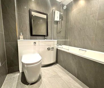 2 bedroom apartment to rent - Photo 6