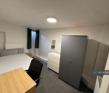 1 bedroom in a flat share to rent - Photo 6