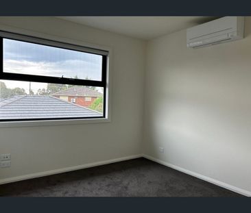 Contemporary Comfort in a Convenient Lifestyle Pocket! APPLICATIONS... - Photo 1