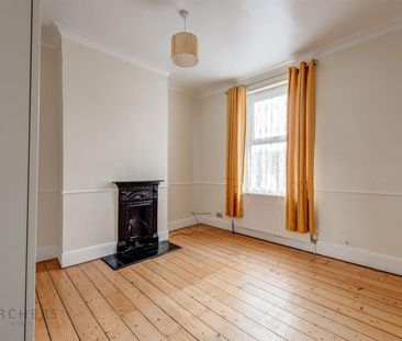 Clarence Road, Hillsborough, Sheffield - Photo 2