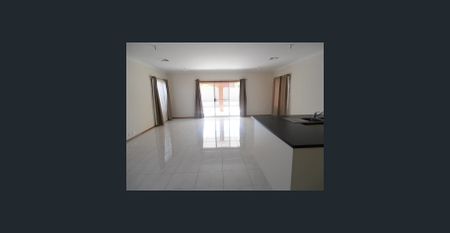A 4-Bedroom Spacious Home + 2 Huge Open Plan Living Areas - Photo 2