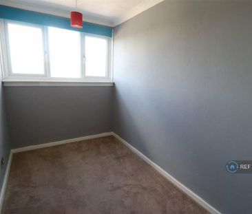 4 bedroom terraced house to rent - Photo 6