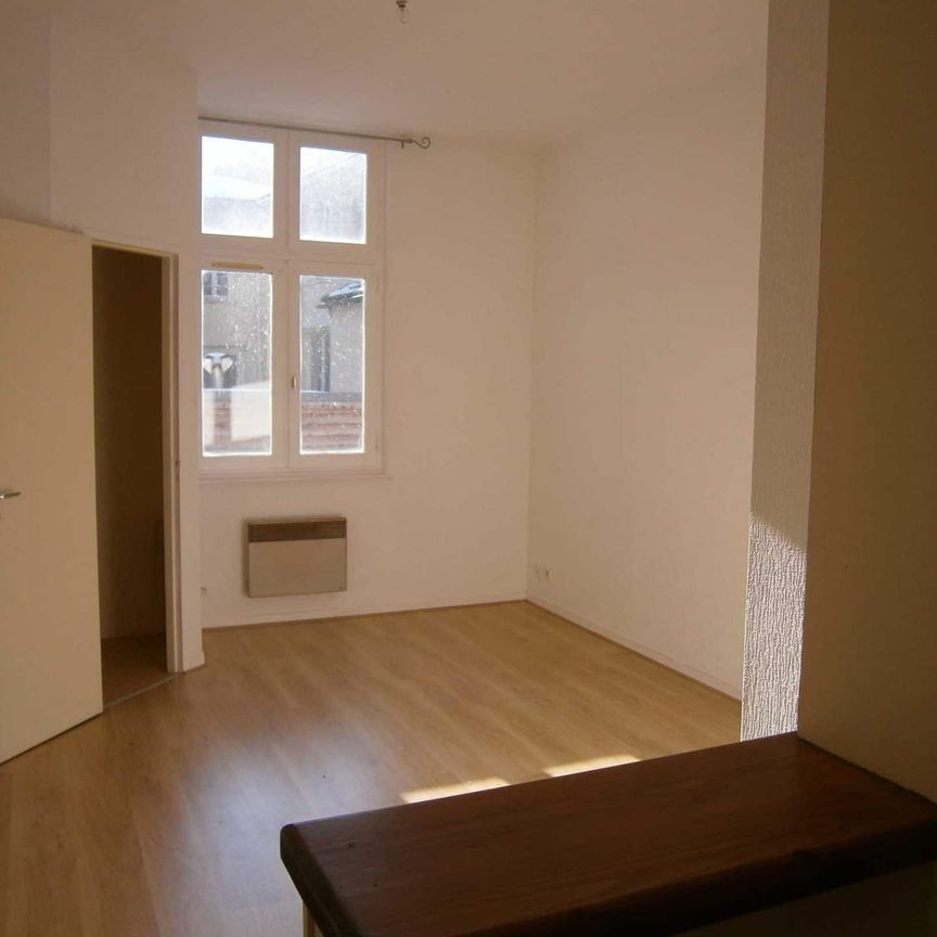 Studio de 24 m² – Hyper-Centre – Etudiants – Location – Begip - Photo 1