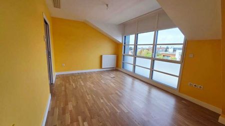 Location Appartement 4 pièces 111m² OLIVET 45160 - Photo 3