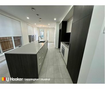 Convenience At Your Doorstep - Photo 6