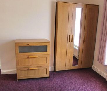 2 Bedroom Terraced To Let - Photo 5