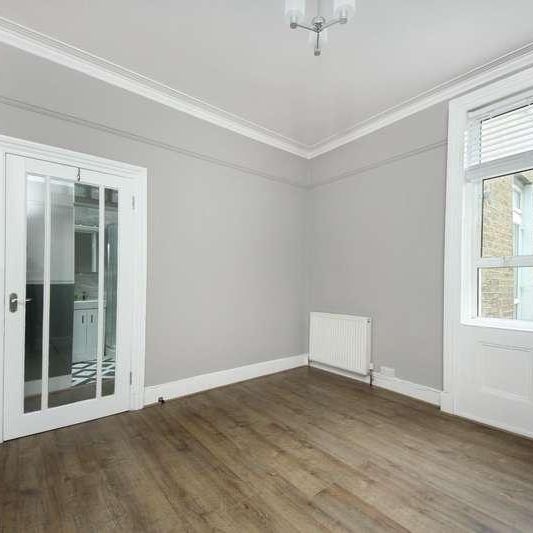 Shakespeare Road, W3 - Photo 1