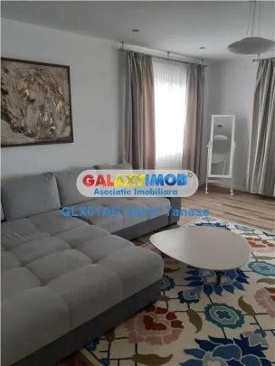 de inch ap cu 2 camere ultracentral FOND NOU cu parcare - Fotografie 1